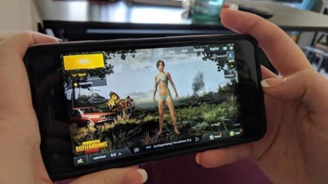 Mobil PUBG Çılgınları İçin Birbirinden Kullanışlı Mobil Oyun Konsolları