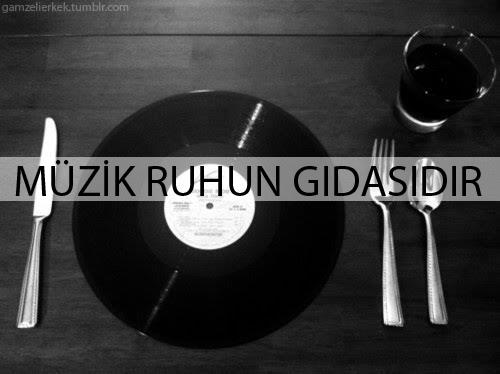 Enstrüman Çalmanın 10 Mükemmel Faydası