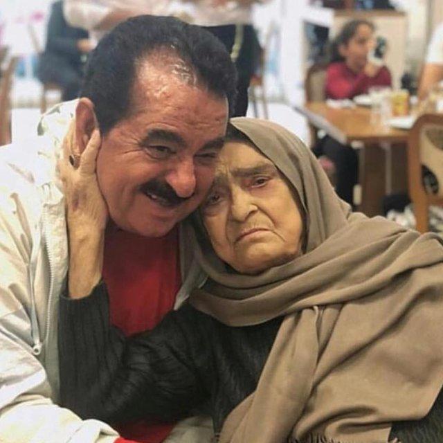 İbrahim Tatlıses'in Annesi Hayatını Kaybetti
