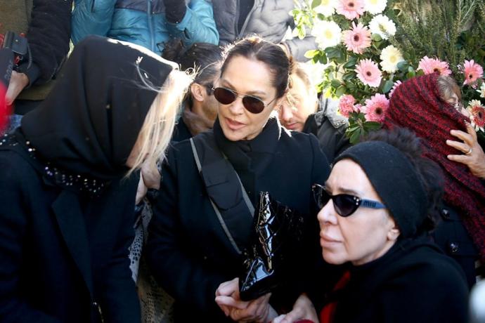 İbrahim Tatlıses Annesi Leyla Tatlı'yı Gözyaşları İçinde Son Yolculuğuna Uğurladı