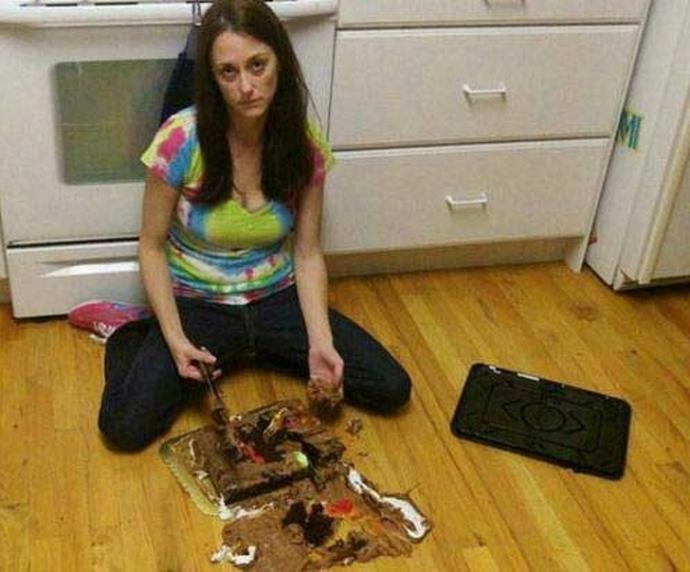 Herkesin Mutfağa Girmemesi Gerektiğini Gösteren Kareler