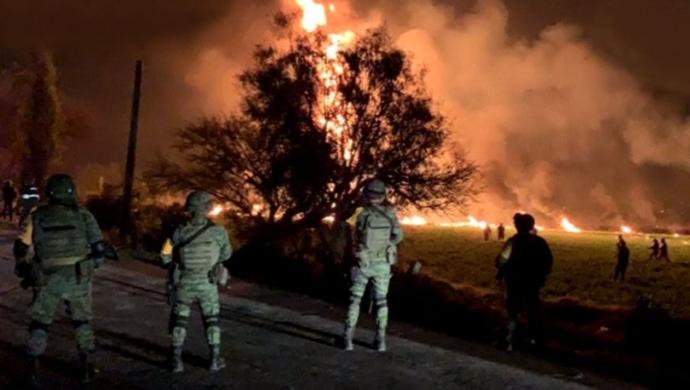 Meksika'da Petrol Boru Hattında Patlama: 66 Ölü, 76 Yaralı Var