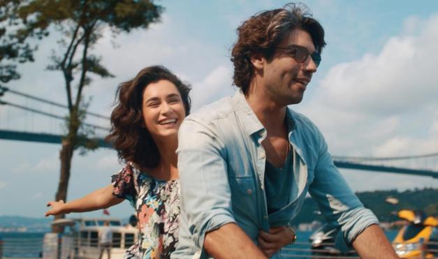Tatili Sevgilisiyle Romantik Film Seyrederek Geçirmek İsteyen Çiftler İçin Romantik Film Önerilerim