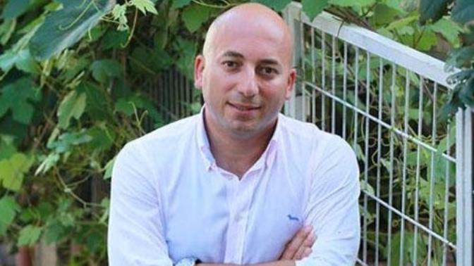 Evim Bahane, Selim Bey Şahane: Türkiye'nin En Sempatik ve En Ünlü Mimarı Selim Yuhay KizlarSoruyor'da