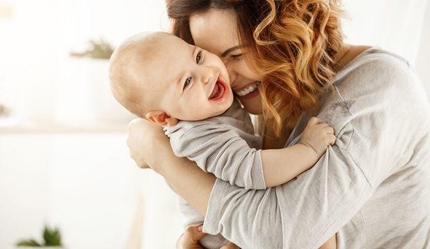 21 Ocak Dünya Sarılma Günümüz Kutlu Olsun! Sarılmanın İnsan Vücuduna Mucize Etkileri Nelerdir?