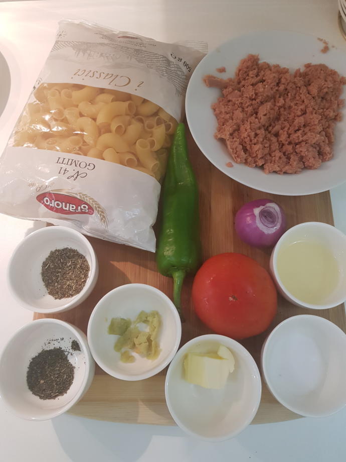Kıymalı, Baharatlı Makarna Nasıl Yapılır?