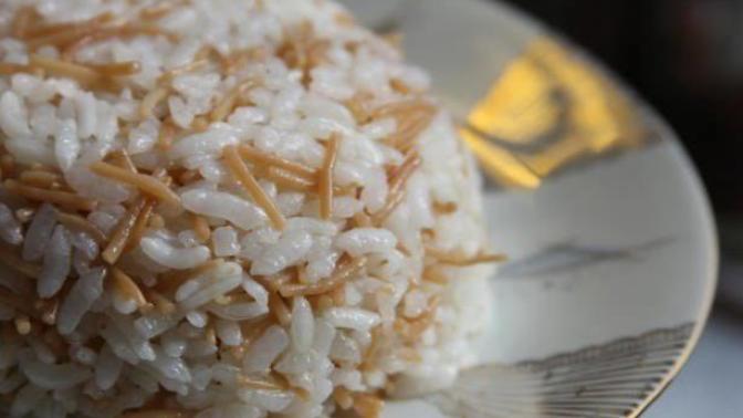Tane Tane Pirinç Pilavı Yapmanın Püf Noktaları 