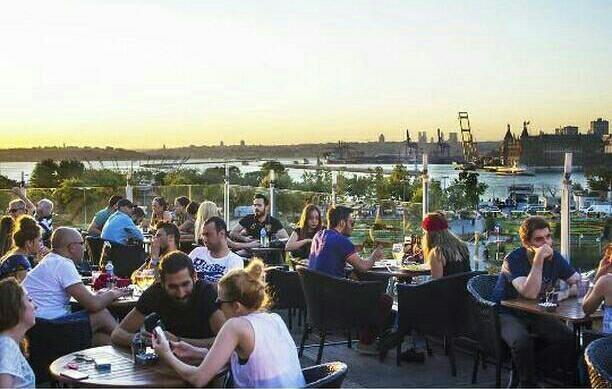 Shine Terrace