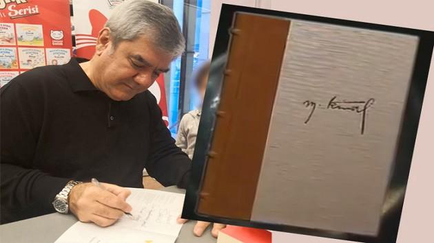 Yılmaz Özdil, 2500 Liradan Satılan 'Mustafa Kemal' Kitabına Yapılan Eleştirilere Tepki Gösterdi
