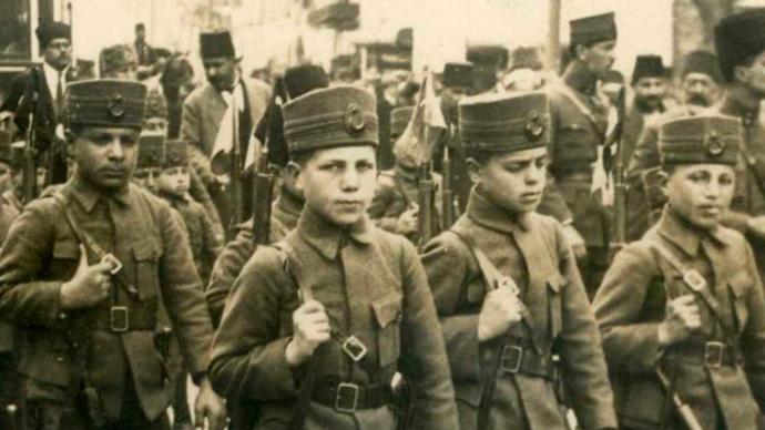 Çanakkale Şehitlerimizin Duygu Seline Kaptıran Kahramanlıkları!