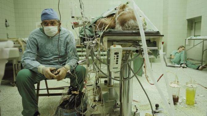 3 Hasta 2 Doktor 1 Hayat