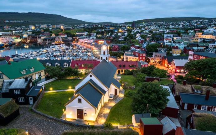 Yeryüzünün Cenneti Faroe Adalarında Yaşamak İçin 7 Neden!