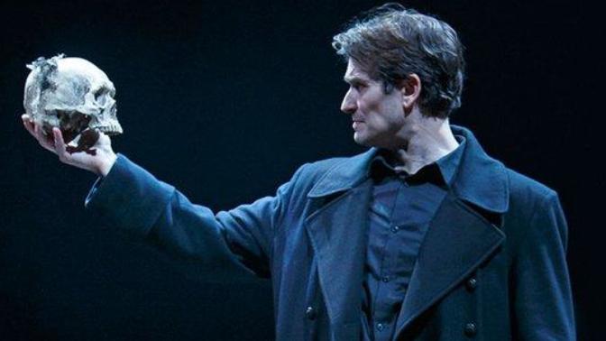 William Shakespeare'in Ölümsüz Eseri: Hamlet