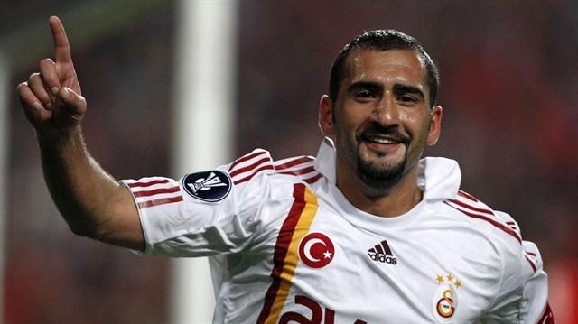 O Doğuştan Kaptan: Milli Takım ve Galatasarayın Efsane Futbolcusu, Aynı Zamanda Kaptanı Ümit Karan KizlarSoruyorda