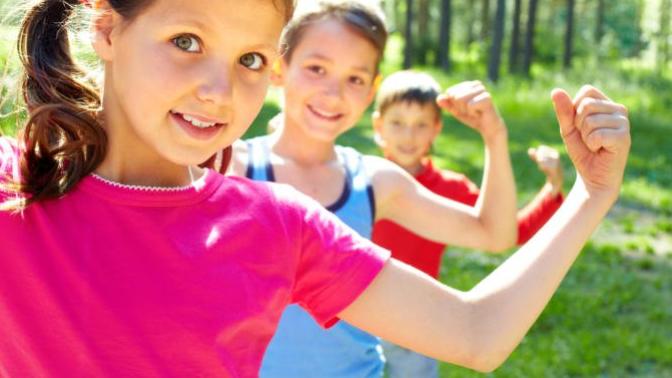 Sportif Kızlar Yetiştirebilmemiz İçin Başlangıç Seviyesi Ayakkabılar