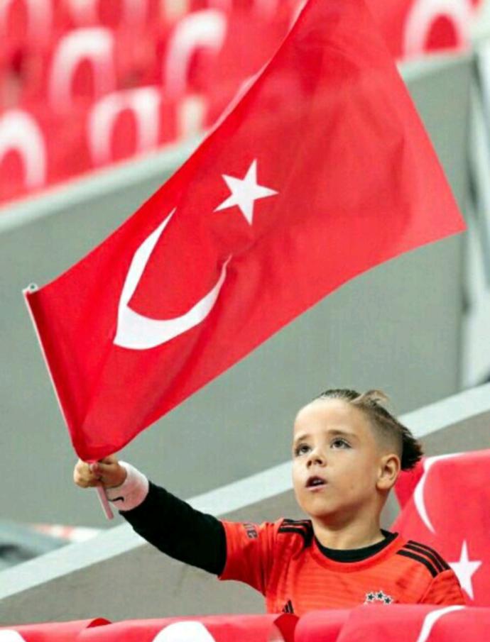 Ronaldo'yu Yedekte Bırakan Asi Ruh: Ricardo Quaresma!