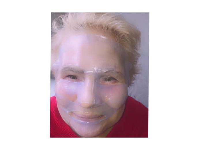 Neutrogena Kırışıklık Karşıtı Maske ile Fiziken Çok Değil ama Ruhen Çok Gençleşen Annem!