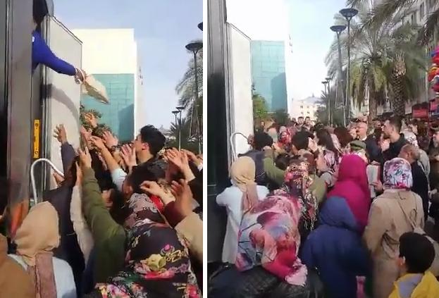 Antalya'da Bez Torba İzdihamı!