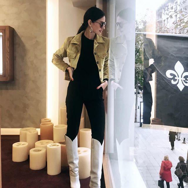 Yasemin Özilhan Bunu Kendine Neden Yaptın?