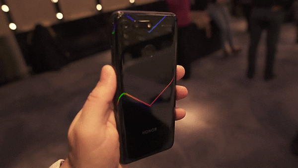 Antutu Dünyanın En iyi Android Tabanlı Telefonları Açıkladı