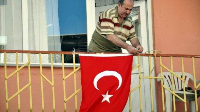 Dibine Kadar Türk Olduğunuzu Gösteren 16 Hareket!