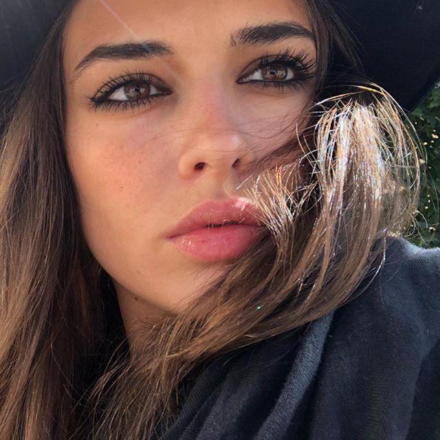 Brezilyalı Neymar Gönlünü Türk Model Elif Aksu'ya Kaptırdı