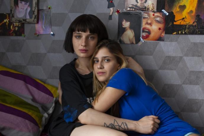 Bi’ Kola, Bi’ Cips Hazırlayın Ve Kemerlerinizi Bağlayın! Netflix’in Son Dönem Bombası Baby’yi Son Sürat İncelemeye Çıkıyoruz!