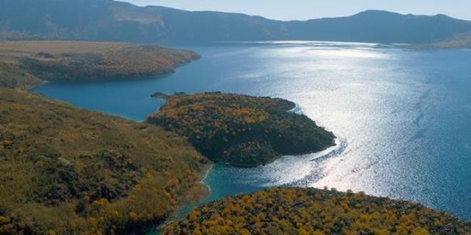 Türkiye'nin Cenneti Andıran, Doğa Harikası Gölleri