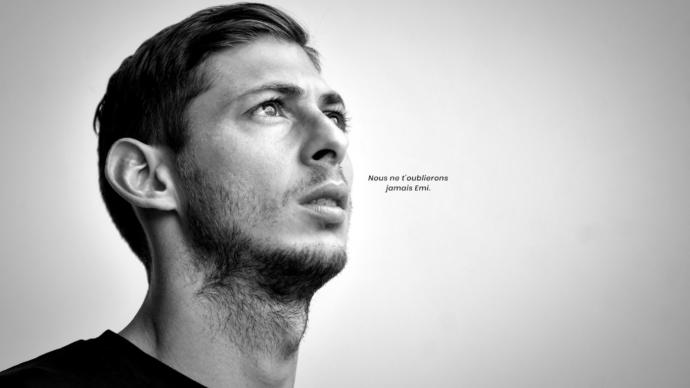 Futbol Dünyası ve Sevenleri Emiliano Sala'ya Ağlıyor