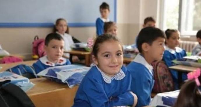 Eğitim Dönemindeki Bazı Kişilerin Davranışları