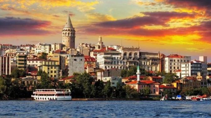 İstanbul Birinciliğe Koşuyor