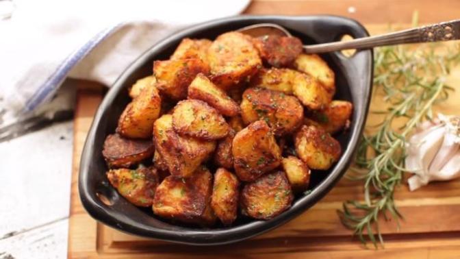 Fırında Baharatlı Dilim Patates Tarifi