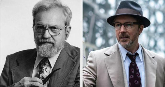 Solda gerçek Josef Allen Hynek ve sağda onu canlandıran Aidan Gillen.