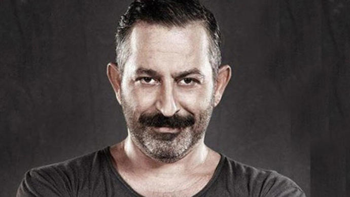 Cem Yılmaz'dan Muhteşem Tweet!