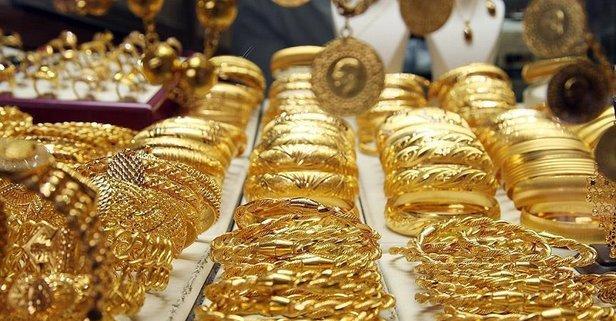 14  Şubat  Sevgililer Günü'nde Kuyumculuk Sektörü Bayram Yaptı