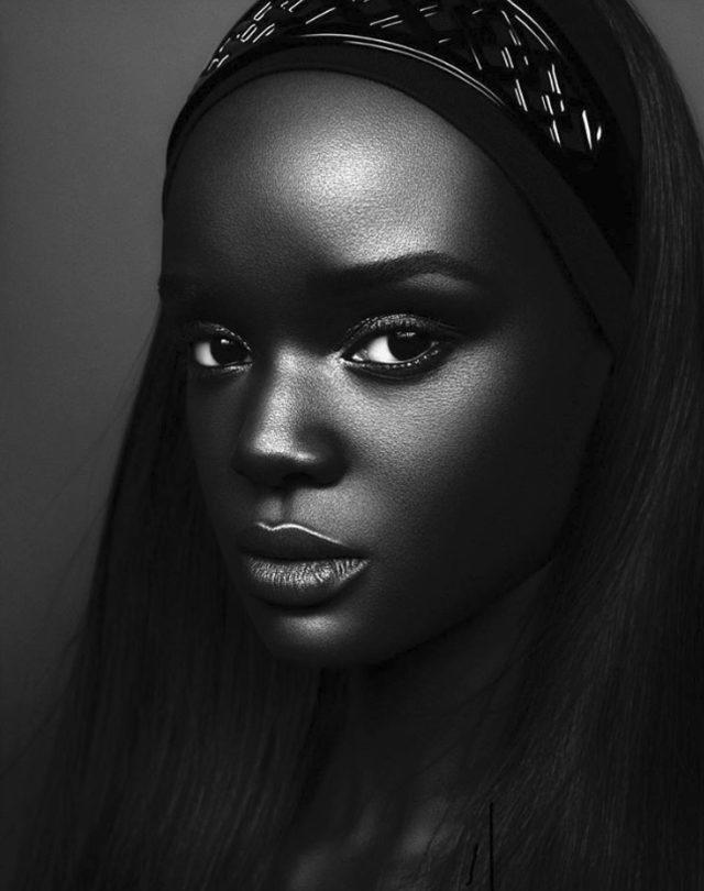 Siyahın En Güzel Hali: Zorbalığa ve Ayrımcılığa Savaş Açan Sudanlı Top Model Göz Kamaştırıyor