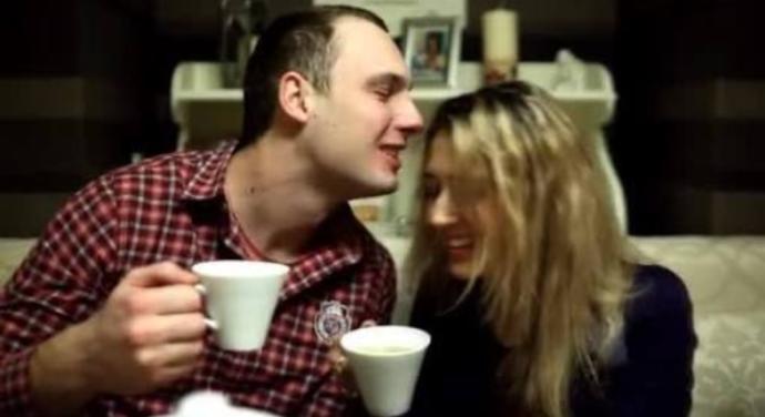 Kiminle Çay İçeceğini Xper Seviyen Belirliyor