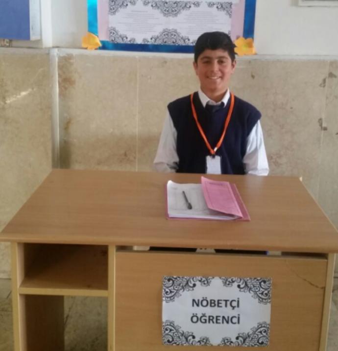 Kiminle Çay İçeceğini Xper Seviyen Belirliyor
