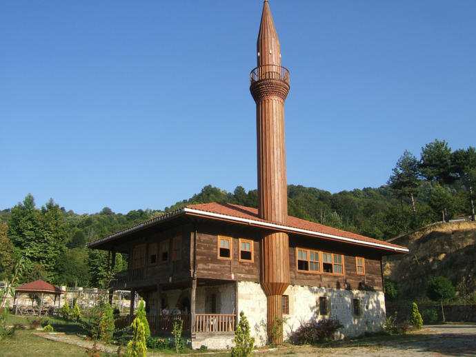 Yolların Buluşma Noktası Doğa Harikası: Düzce!