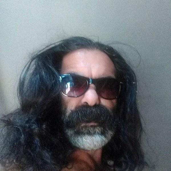Yakışıklı Türk Ünlüler Kel Olsa Nasıl Görünürlerdi?