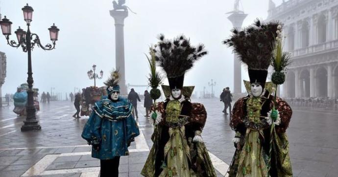 Şeyma Subaşı Venedik Karnavalı'nda (Foto Galeri)