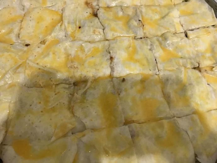Çaya, Muhabbete Ortak: Mis Gibi Kıymalı Börek Nasıl Yapılır?