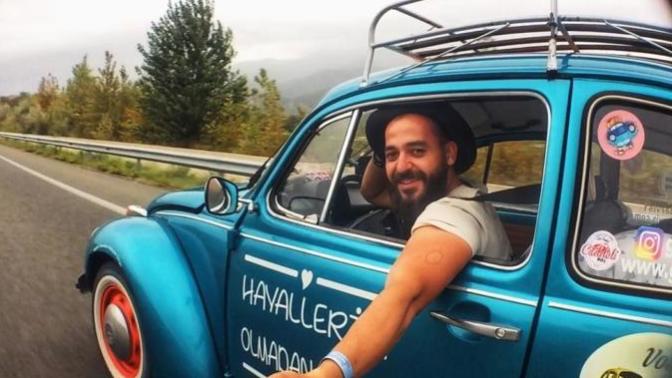 'Hayallerim Olmadan Asla' Diyen Genç Bir Adam: Simit Satıp Kazandığı Parayla Dünyayı Dolaşan Gezgin Derviş KizlarSoruyor'da