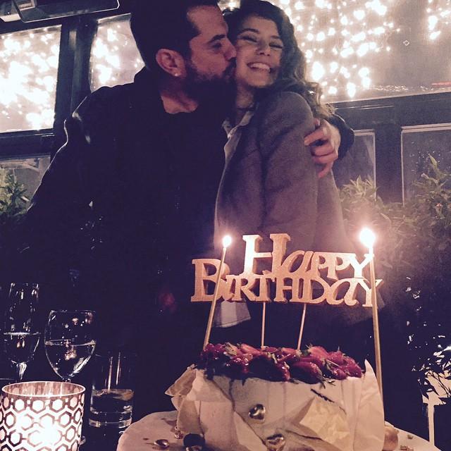 Beren Saat Sosyal Medyadan İçini Dökmeye Devam Ediyor: Hayatta Kalacağım