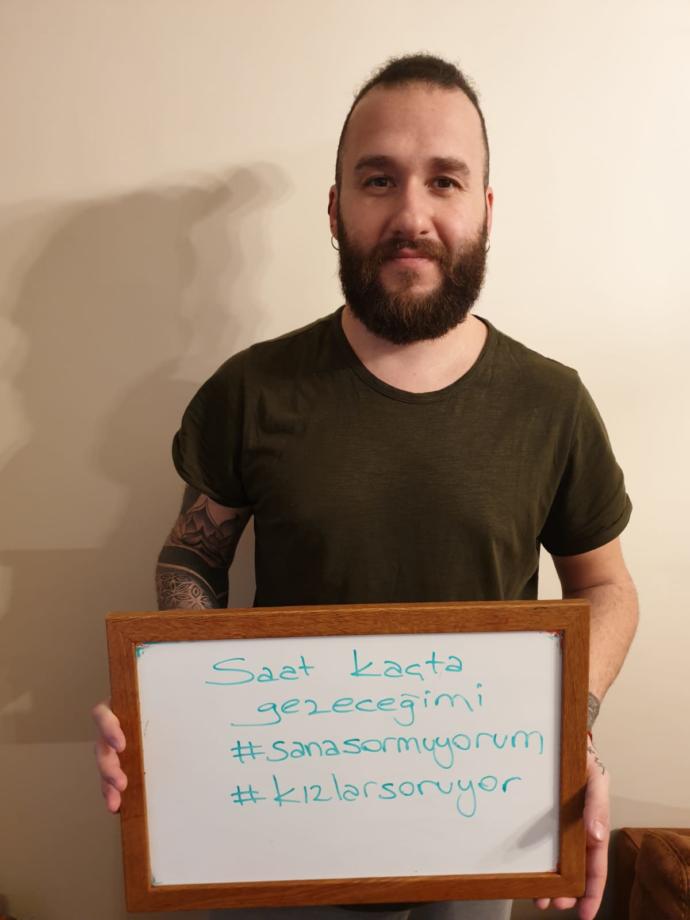 Kadınlar Günü'nde Cinsiyet Eşitsizliğine Dikkat Çeken Ünlüler #SanaSormuyorum Diyor!