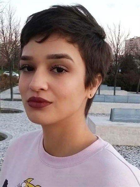 Kısa Saçım ve Ben Özgürüz!