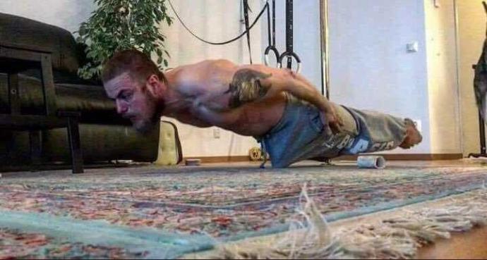 Saçları Dekoltelerinden Daha Çekici Olan 6 Ünlü Kadın