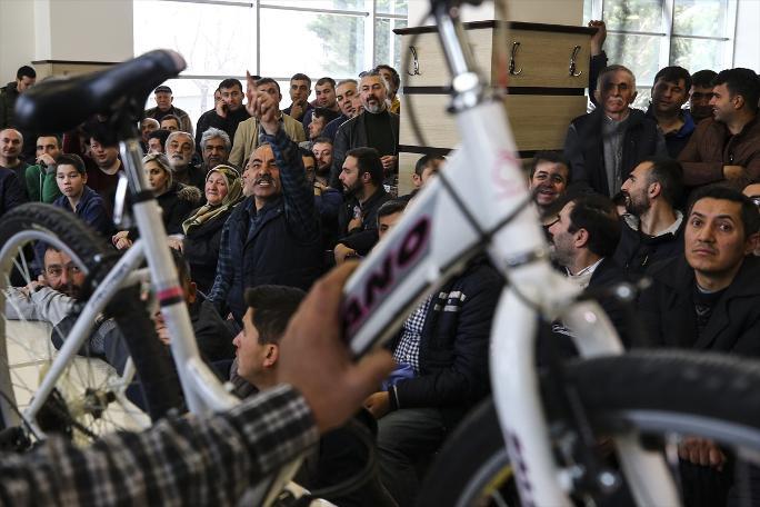 Toplu Taşımada Bisiklet Unutulmuş! (Foto Haber)