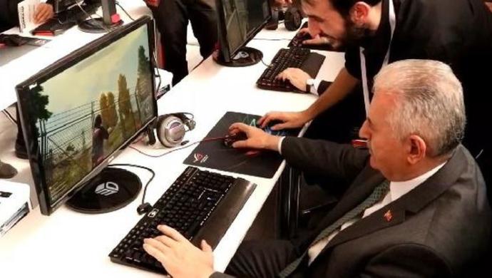 Binali Yıldırım