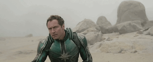 Yenilmez Kaptan Marvel'in İlk İncelemesi!